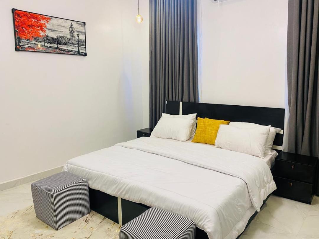 Villa Toscana Luxe Gra Port Harcourt Esterno foto