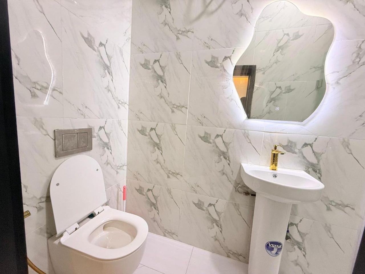 Villa Toscana Luxe Gra Port Harcourt Esterno foto