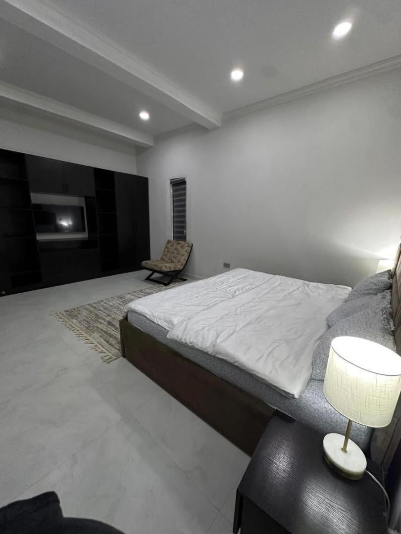 Villa Toscana Luxe Gra Port Harcourt Esterno foto