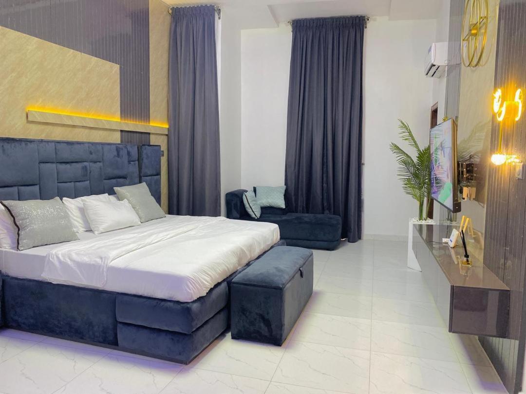 Villa Toscana Luxe Gra Port Harcourt Esterno foto