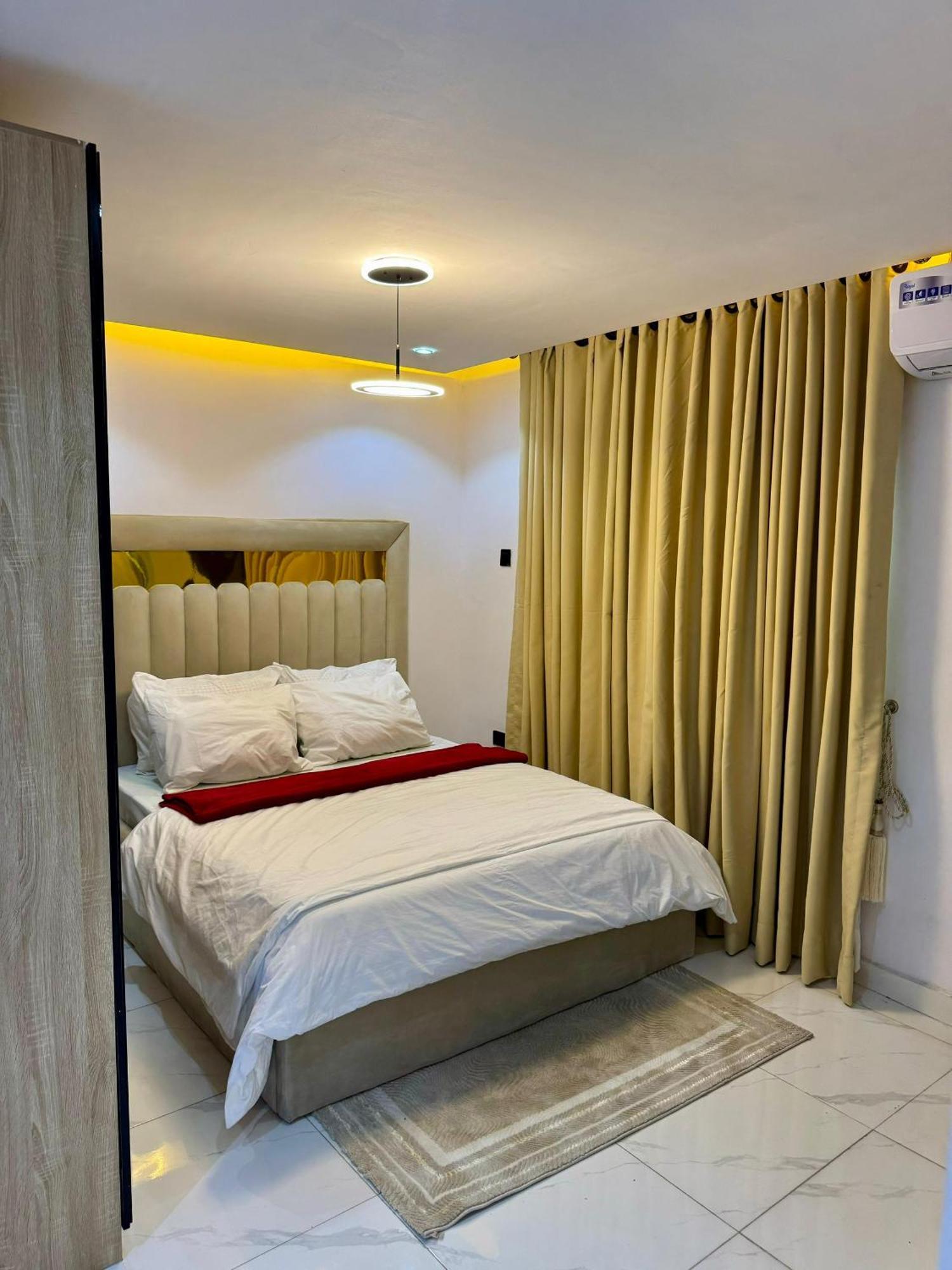 Villa Toscana Luxe Gra Port Harcourt Esterno foto