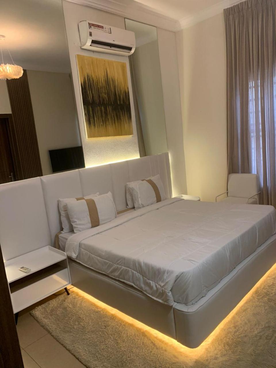 Villa Toscana Luxe Gra Port Harcourt Esterno foto