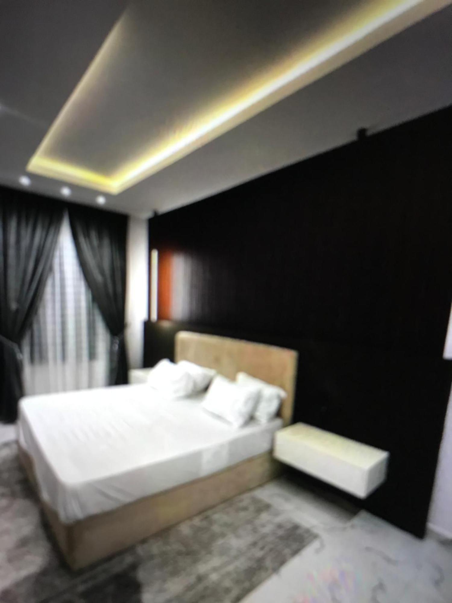Villa Toscana Luxe Gra Port Harcourt Esterno foto